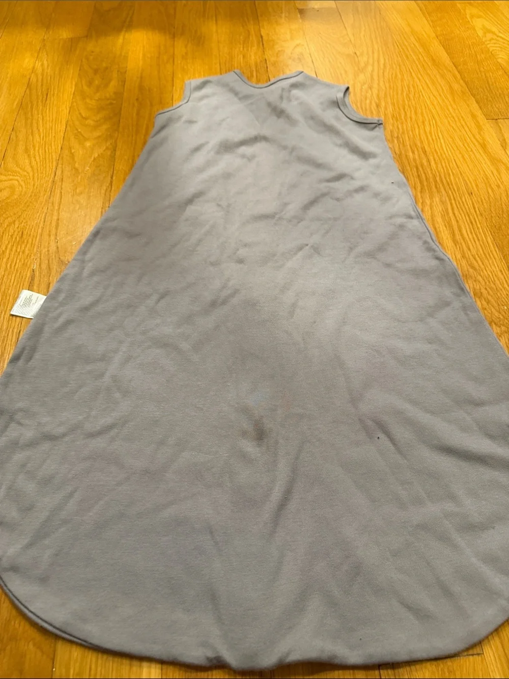 NWT Yoofoss baby sleep sack size medium.
